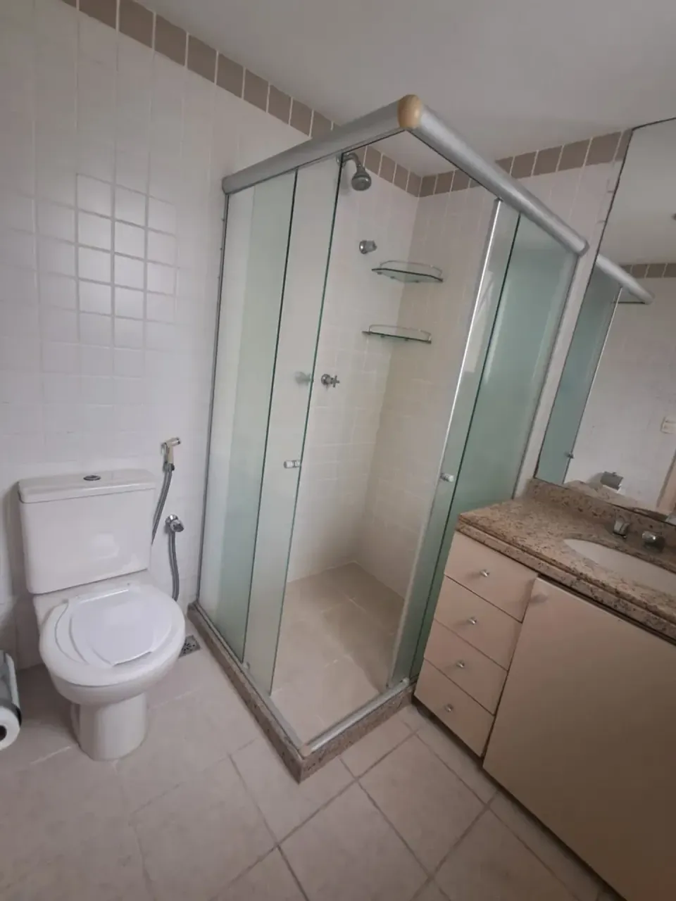 Rental apartment with 3 bedrooms and 3 bathrooms — photo 12