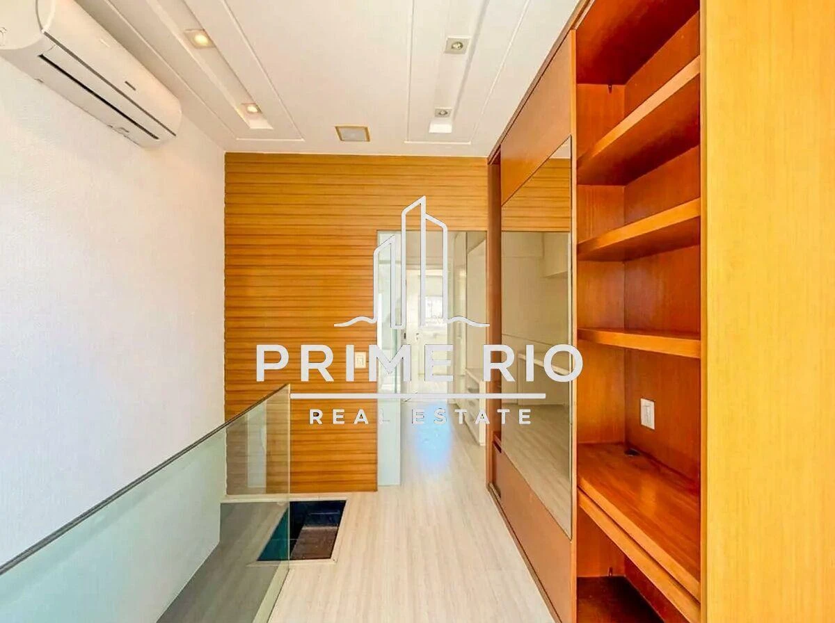Duplex penthouse with 3 en-suite bedrooms — photo 29