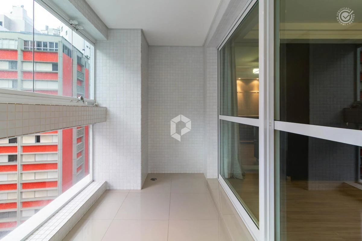Home office in a 2-bedroom apartment, 97 m² — photo 22