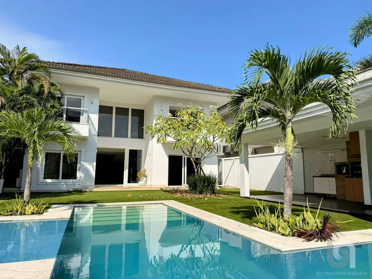 House with 4 bedrooms and 5 baths, 740 m² and 3 parking — photo 7
