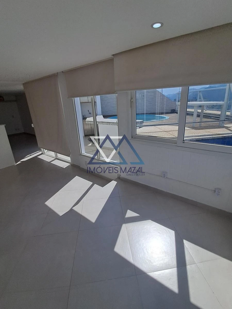 3-bedroom apartment in a building with a sauna — photo 4