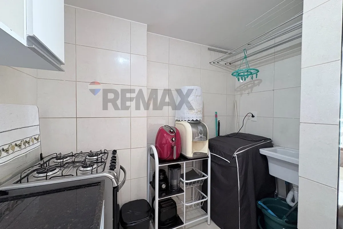 Furnished apartment with 2 bedrooms and a private BBQ — photo 29