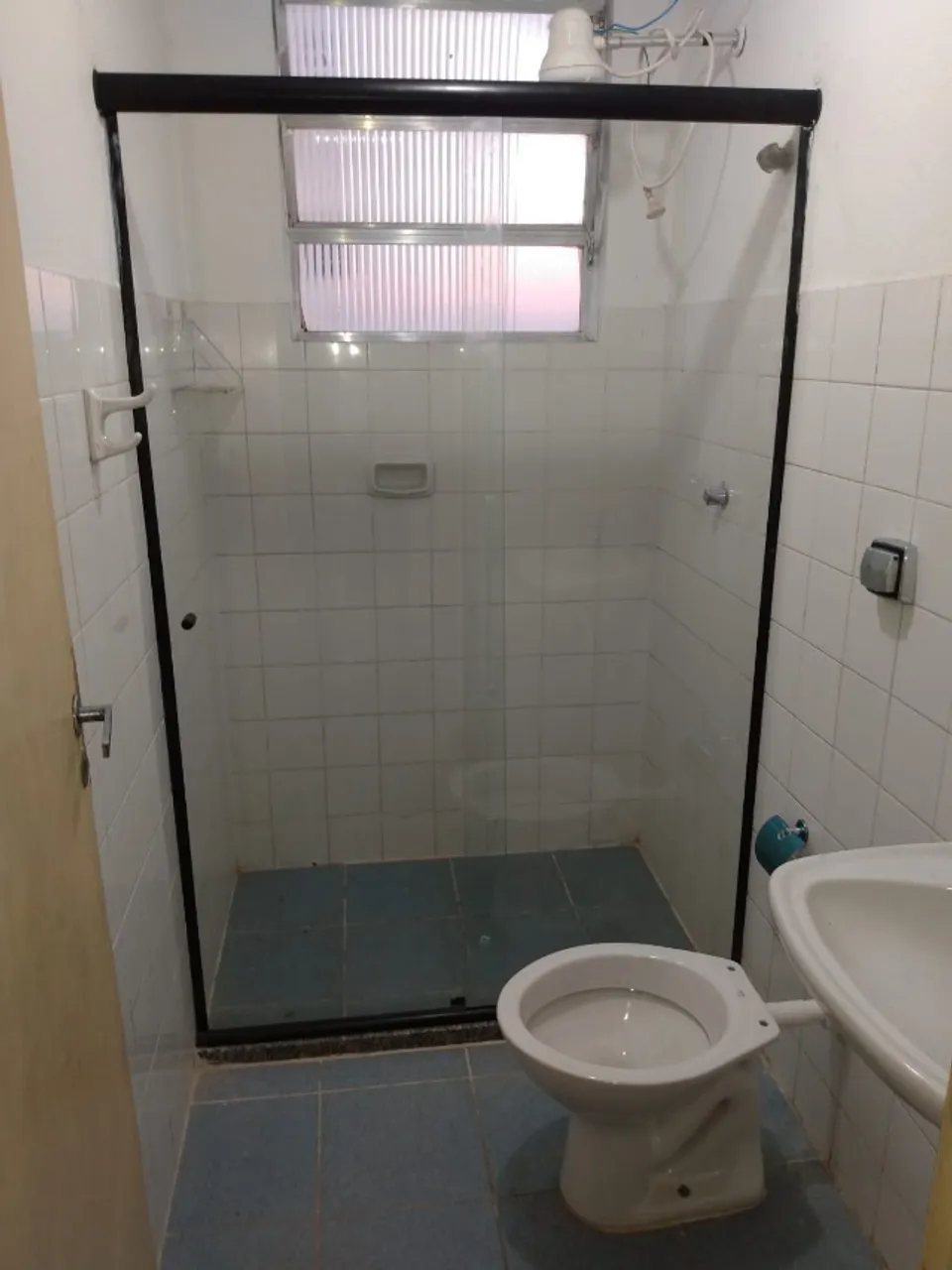 2-bedroom apartment in a building with a pool — photo 2