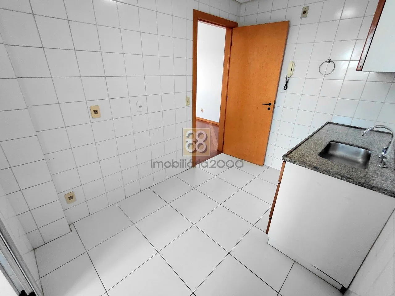3-bedroom apartment with 111 m² and 1 en-suite bath — photo 11