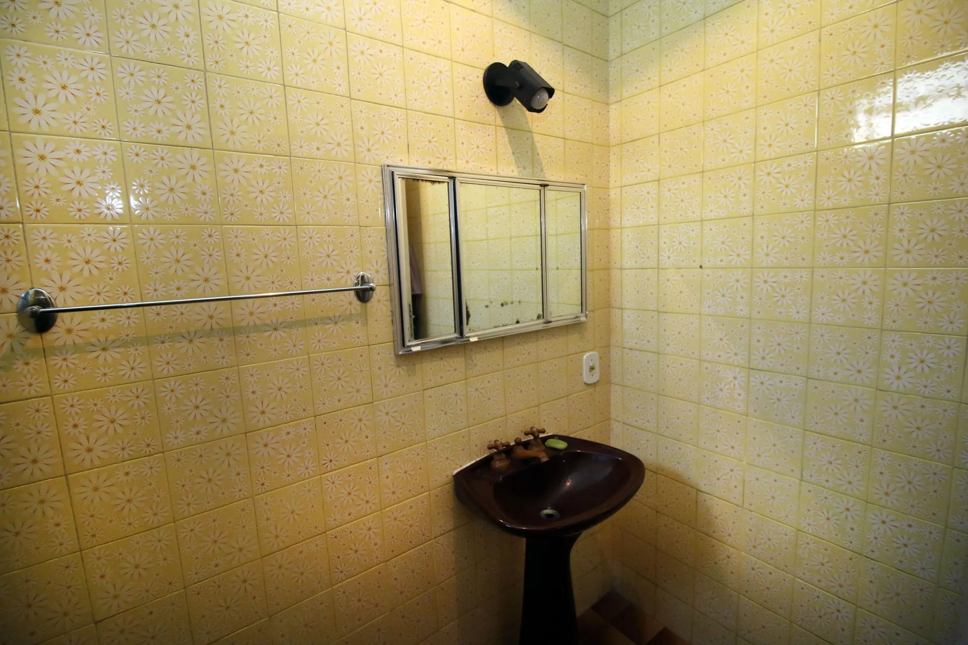 Casa mobiliada com 4 quartos e jardim privativo — photo 2