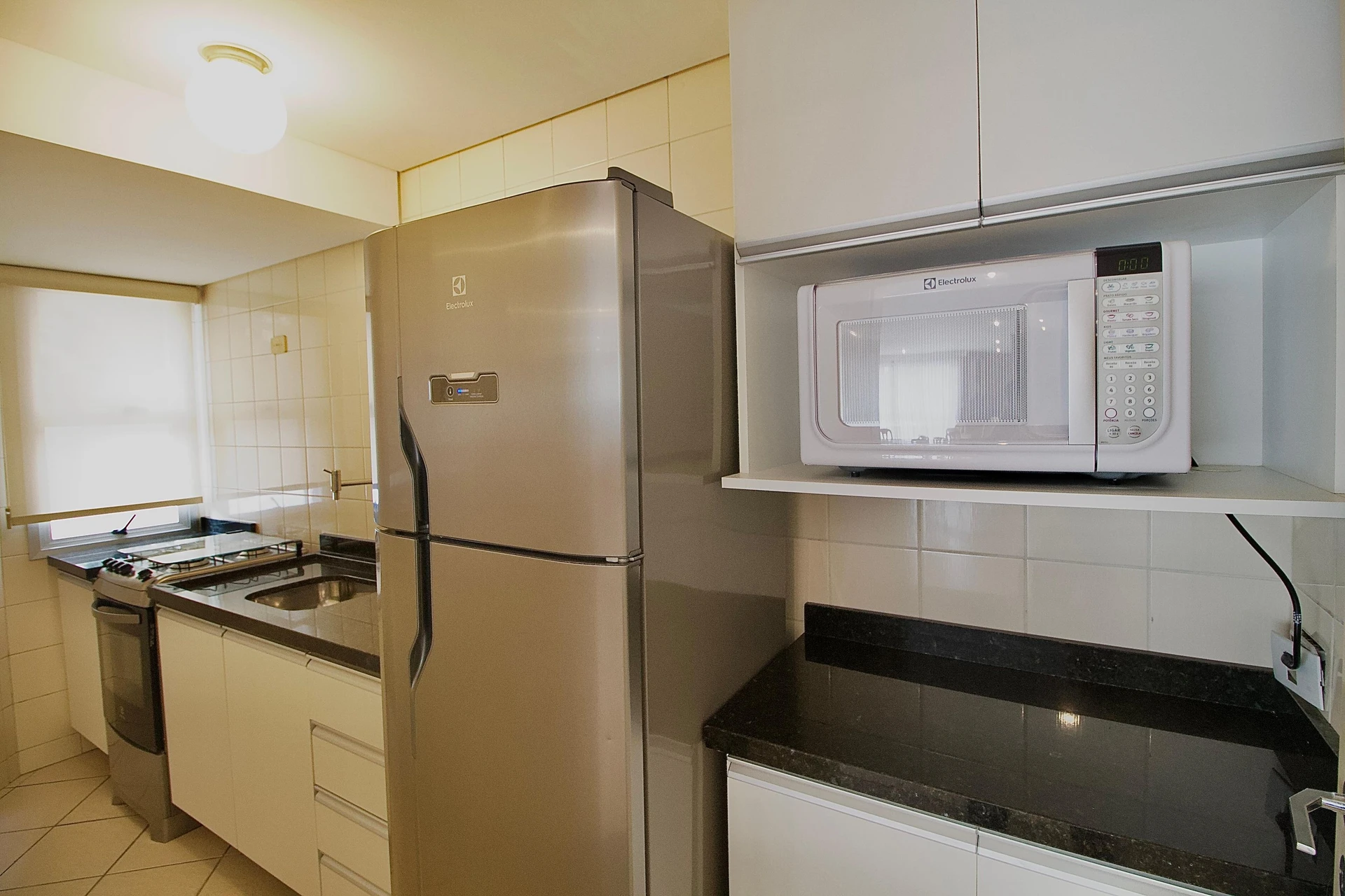 Floor-to-ceiling windows in a 2-bedroom apartment, 100 m² — photo 45