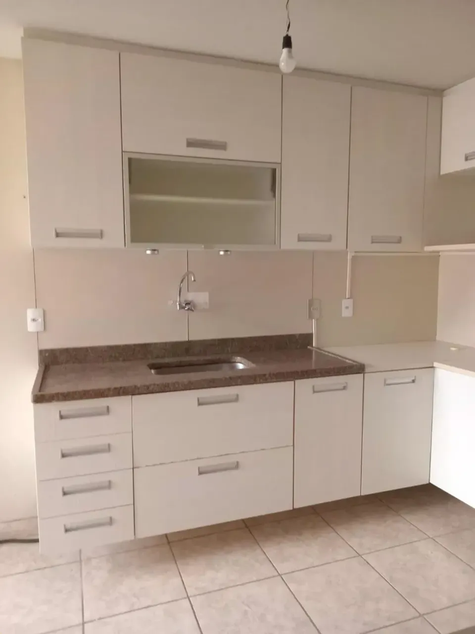 Apartamento com 2 quartos, 2 banheiros e 75 m² — photo 9