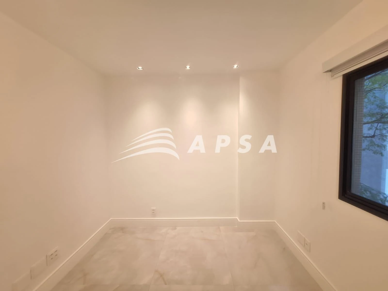 Apartamento de 2 quartos com varanda e 79 m² — photo 12