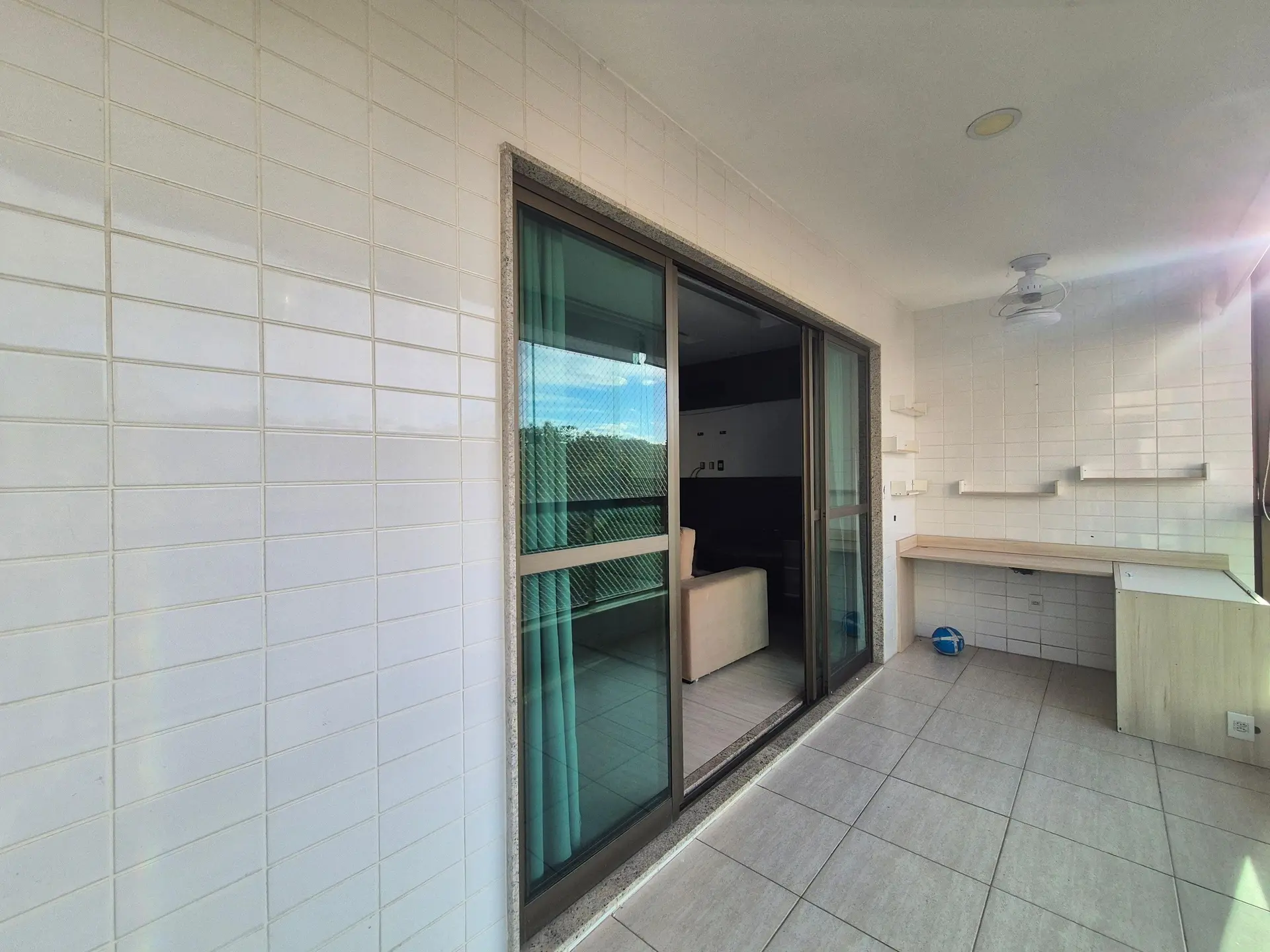 Apartamento de 2 quartos em condomínio com piscina — photo 23