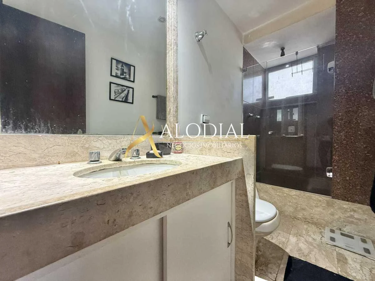 Apartamento mobiliado com 4 quartos e 178 m² — photo 7