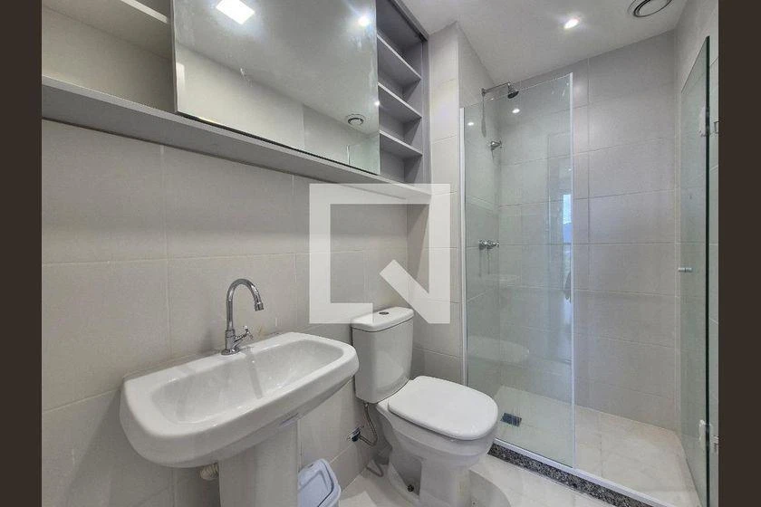 Furnished 75 m² apartment with 2 bedrooms — photo 42