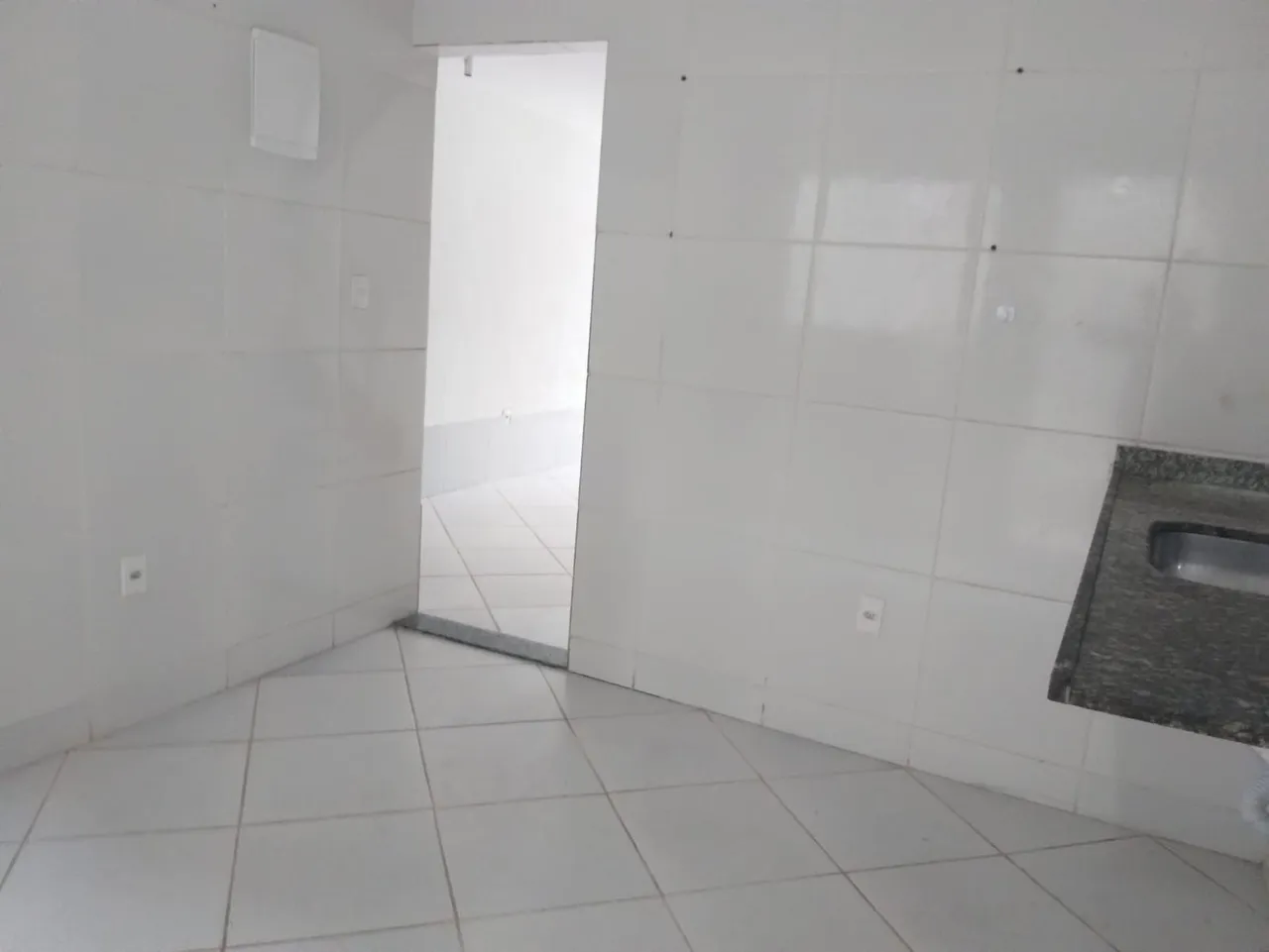 Unfurnished house with 3 bedrooms and mountain views — photo 15