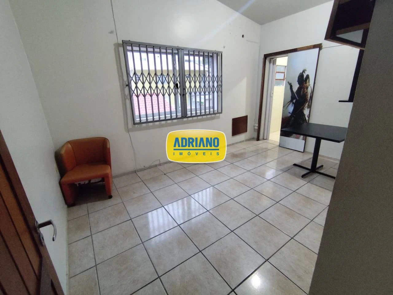 House with 4 bedrooms and a private garden — photo 6