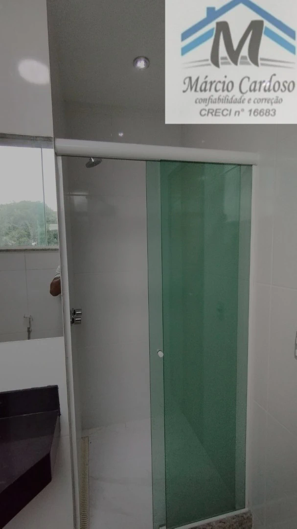 Apartment-style house with 3 bedrooms and 3 bathrooms — photo 12