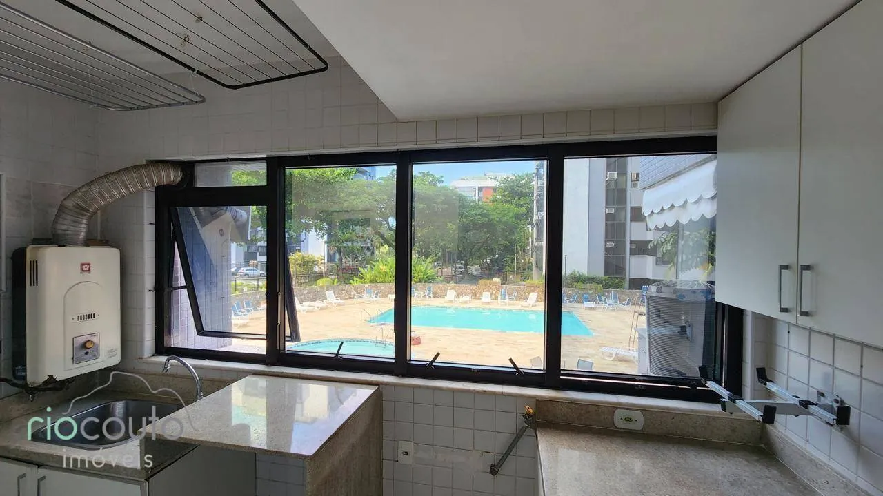 115 m² apartment with 3 bedrooms and a balcony — photo 23