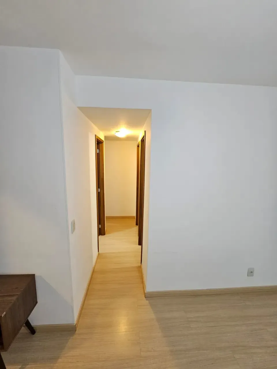 Unfurnished 3-bedroom apartment with separate kitchen — photo 14