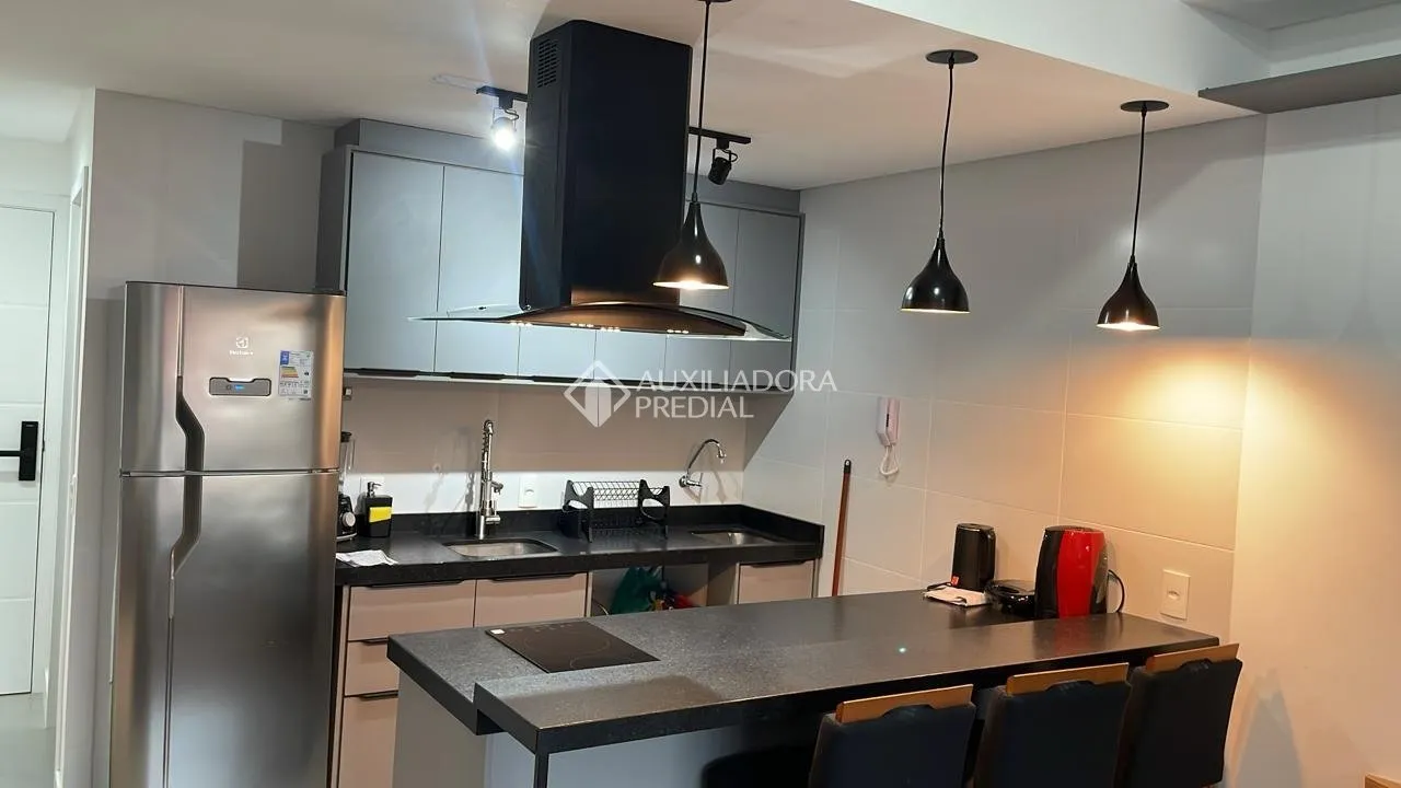Furnished 1-bedroom apartment with balcony, 43 m² — photo 2