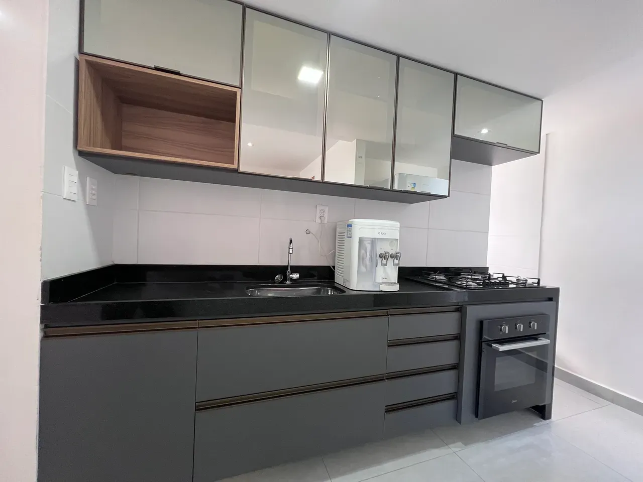 3-bedroom apartment with a home office in João Pessoa — photo 13