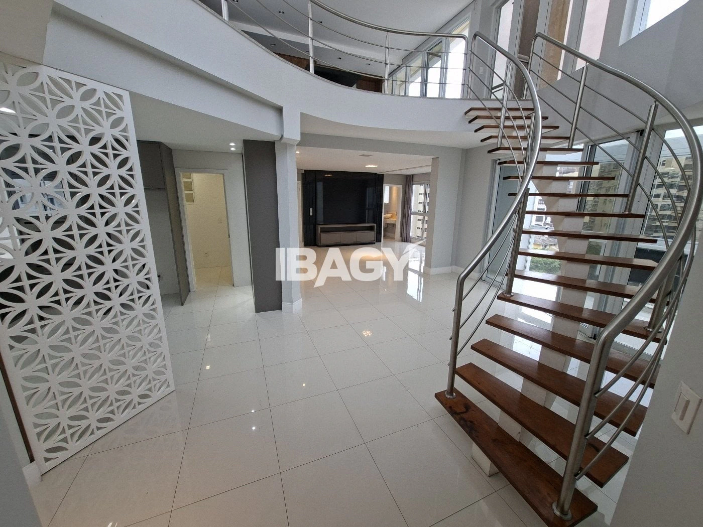 Furnished apartment, 324 m², with a private pool — photo 19