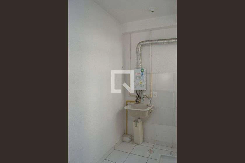 Apartamento térreo de 43 m² com 1 quarto e cozinha fechada — photo 19