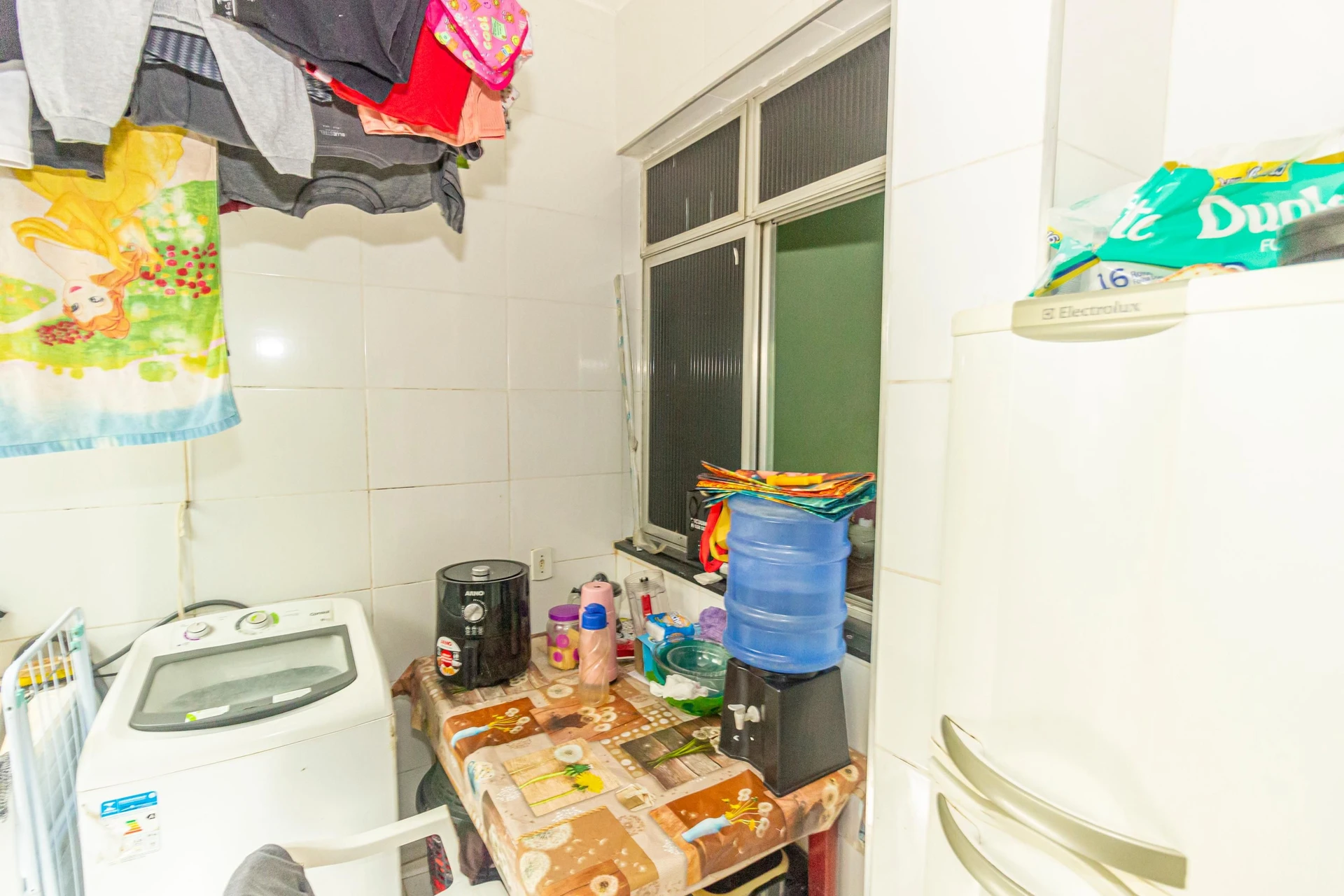 Furnished 2-bedroom apartment with gas stove kitchen — photo 17