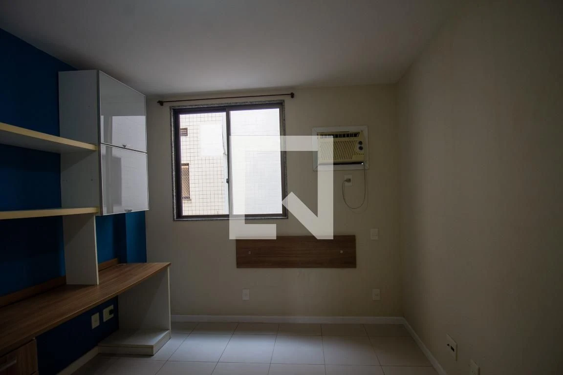 3-bedroom apartment with enclosed kitchen and private garden — photo 21