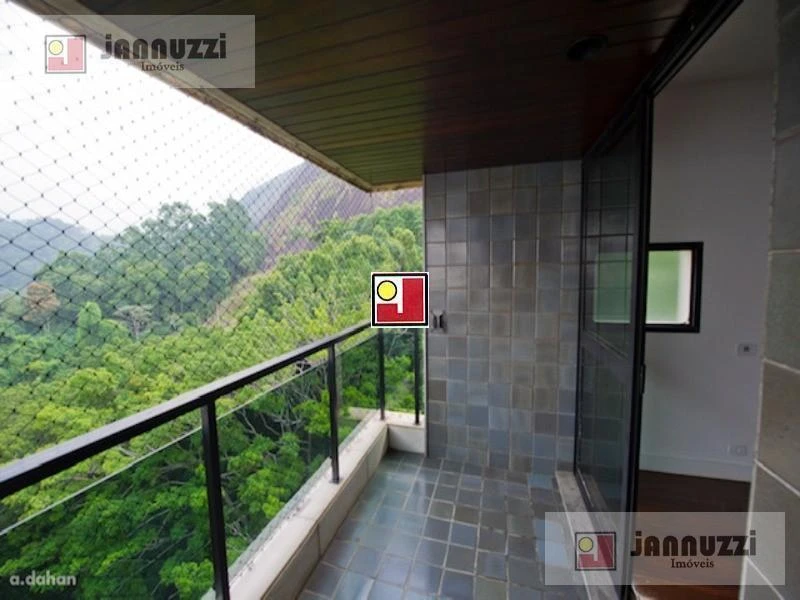 Water view in a 4-bedroom apartment, 319 m² — photo 38
