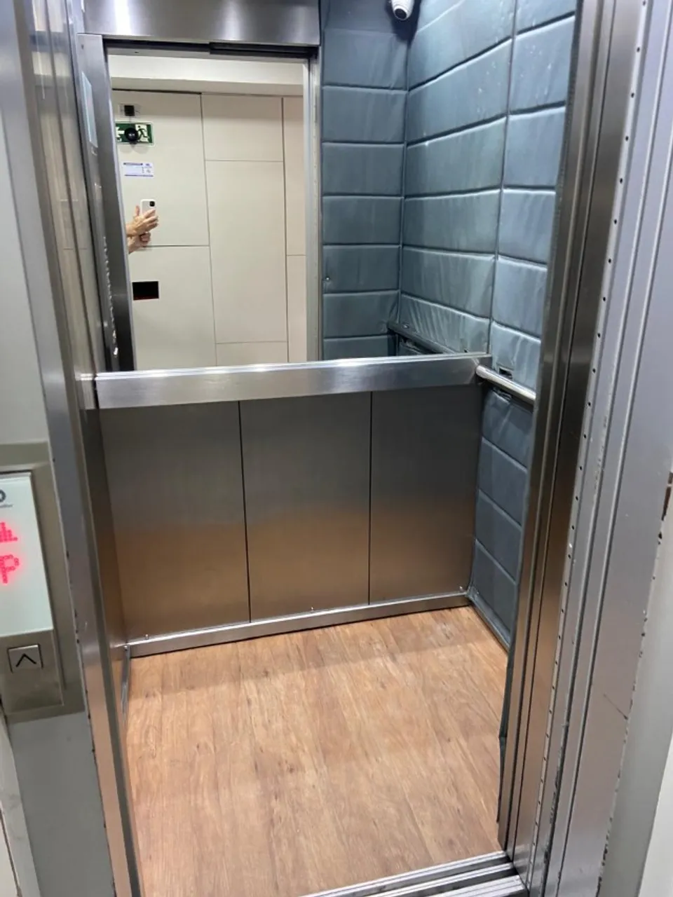Washing machine in a 4-bedroom apartment, 100 m² — photo 15