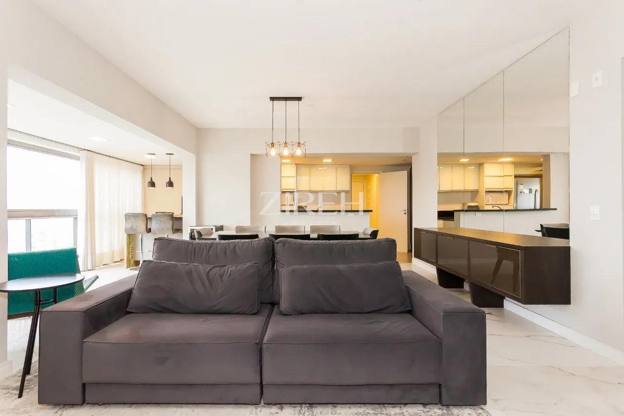Furnished apartment with 3 bedrooms and 166 m² — photo 4