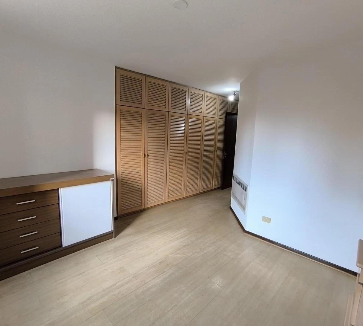 Apartment, 112 m², with a bathtub — photo 9
