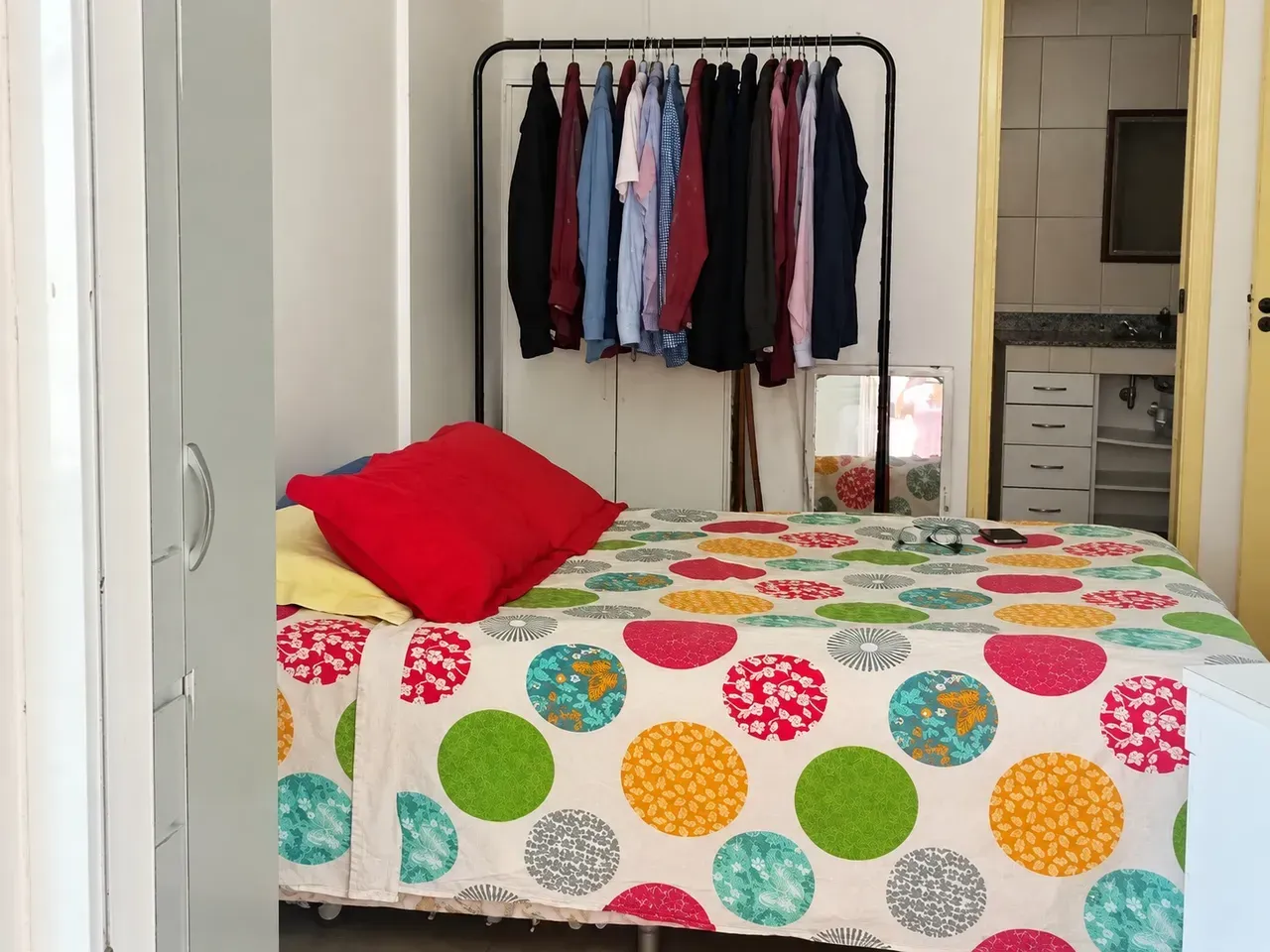 94 m² apartment with a mountain view and a washing machine — photo 2