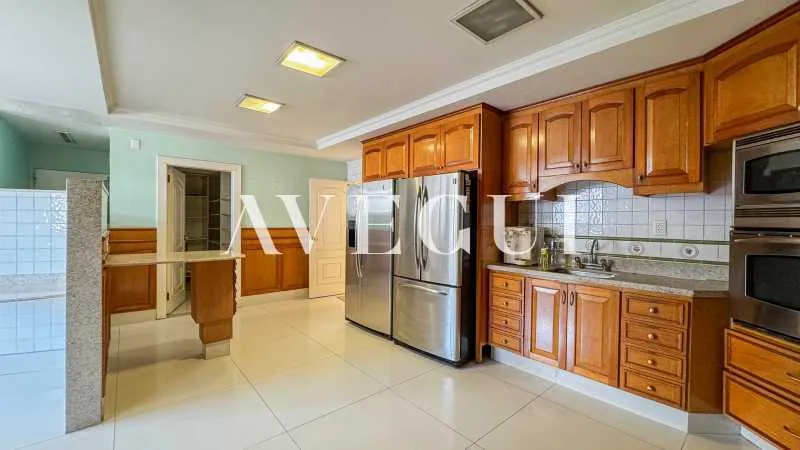 Триплекс 1077 м² с балконом — photo 20