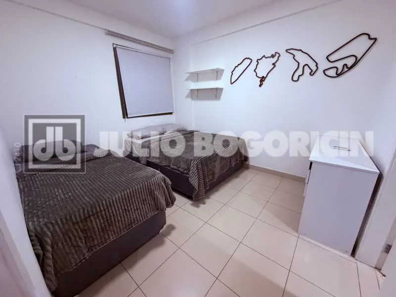 Duplex penthouse 300 m² with 5 bedrooms and 4 parking spots — photo 26