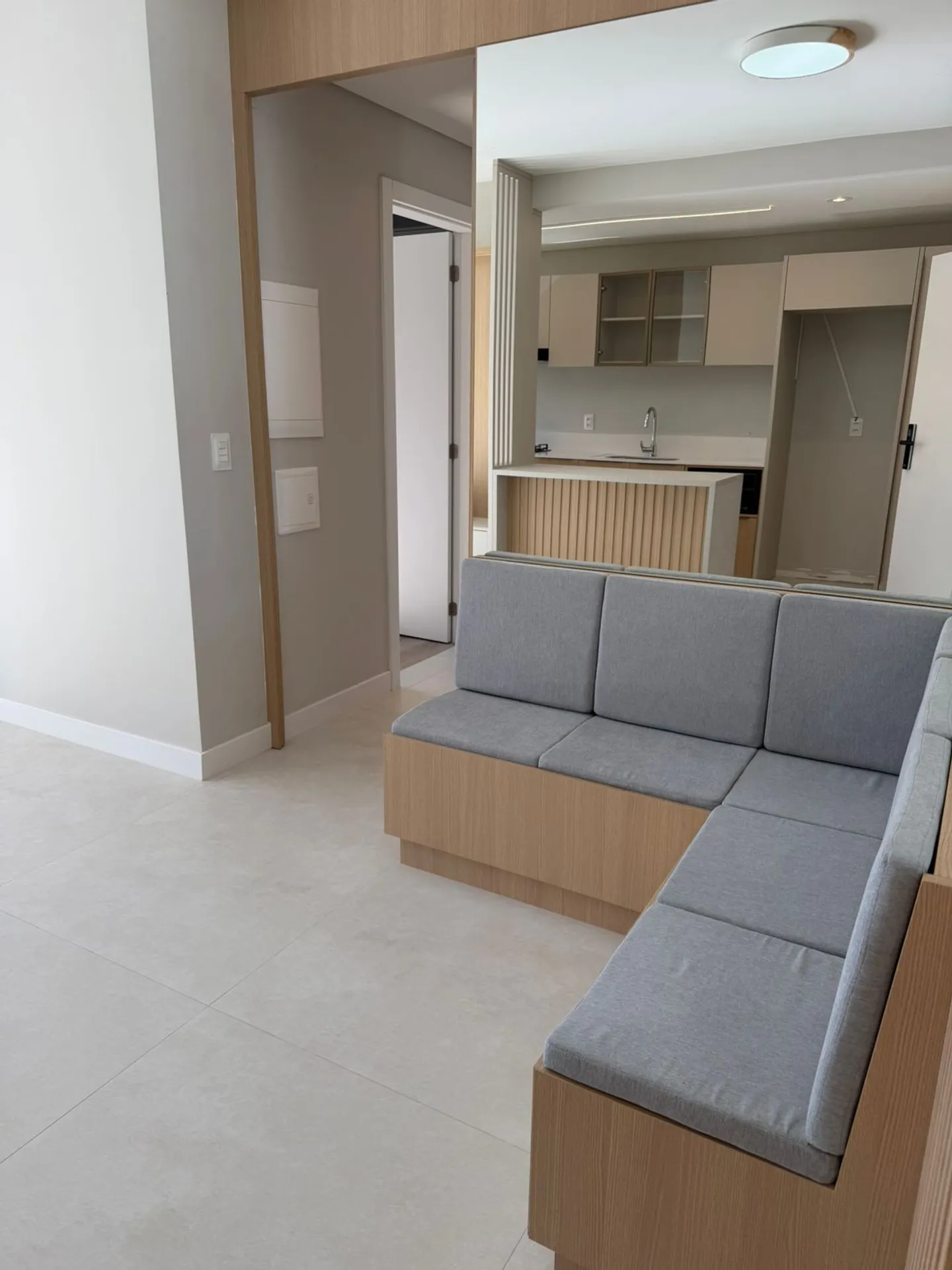 Apartamento de 2 quartos com varanda gourmet, Agronômica — photo 11