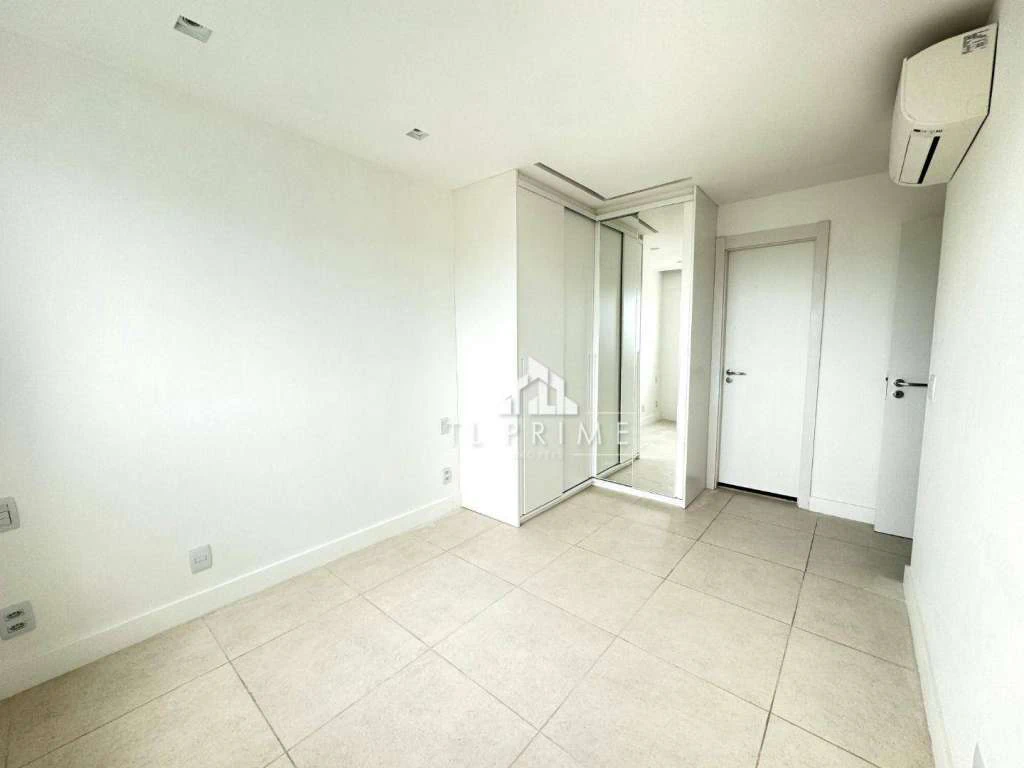 Apartamento de 2 quartos com cozinha americana e 73 m² — photo 25