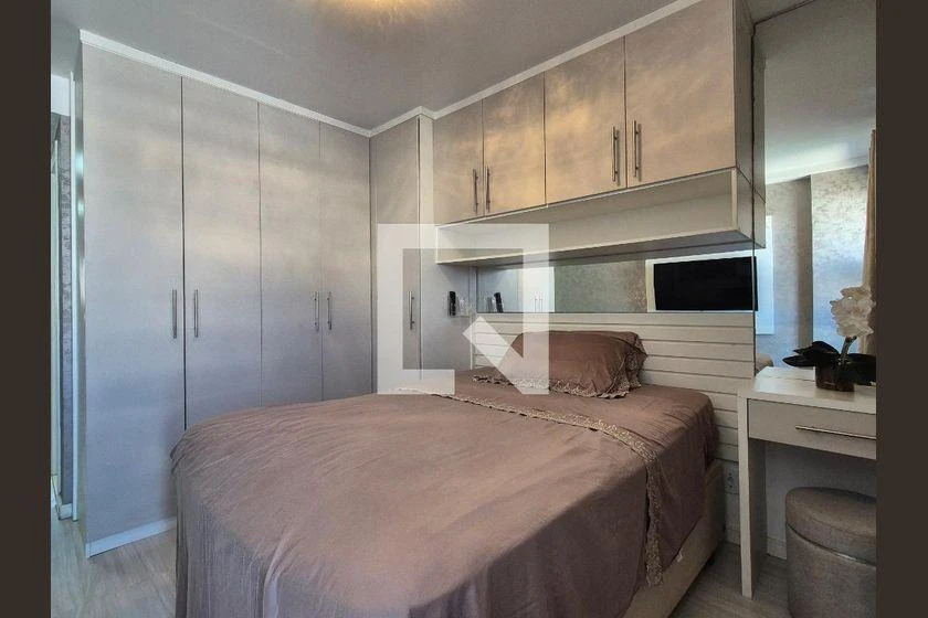 Furnished apartment with 5 bedrooms, balcony and 196 m² — photo 4