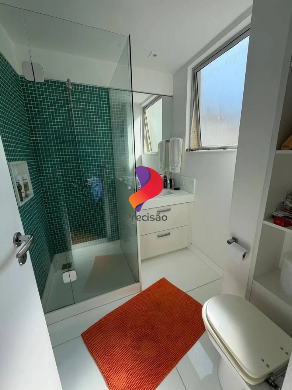 Furnished 3-bedroom apartment with 240 m² total — photo 14