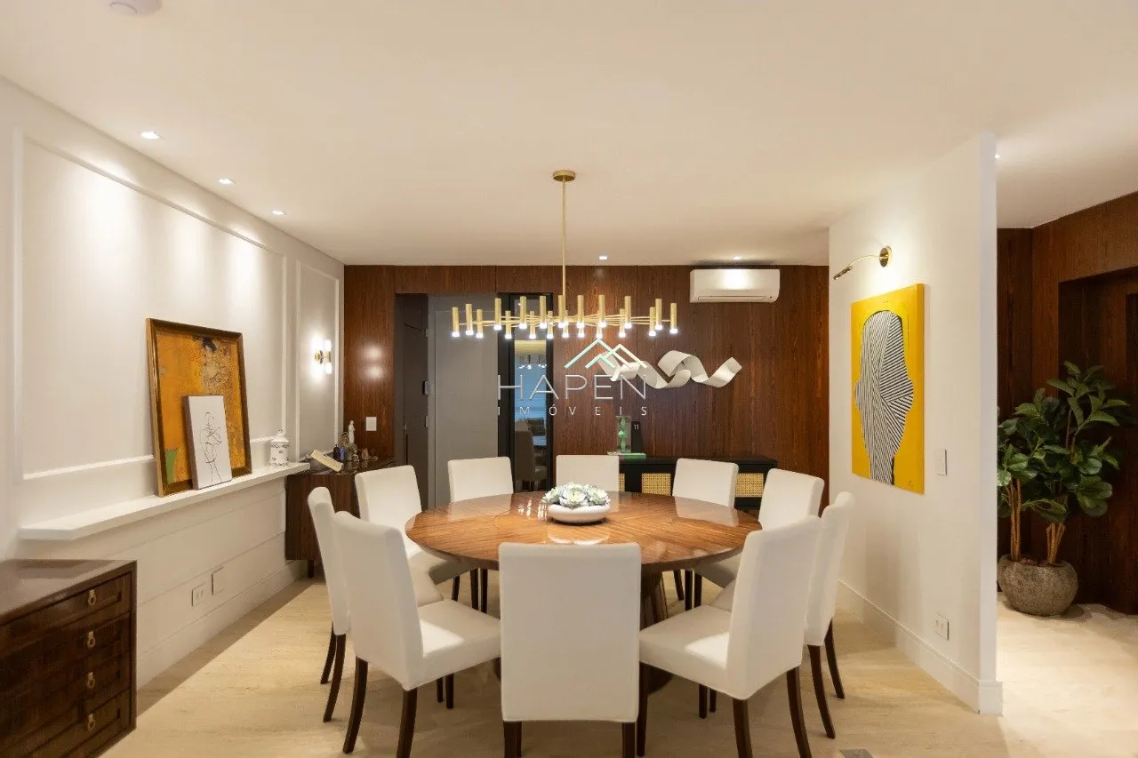 Квартира 215 м² с 3 спальнями-сюитами и 5 ванными — photo 8