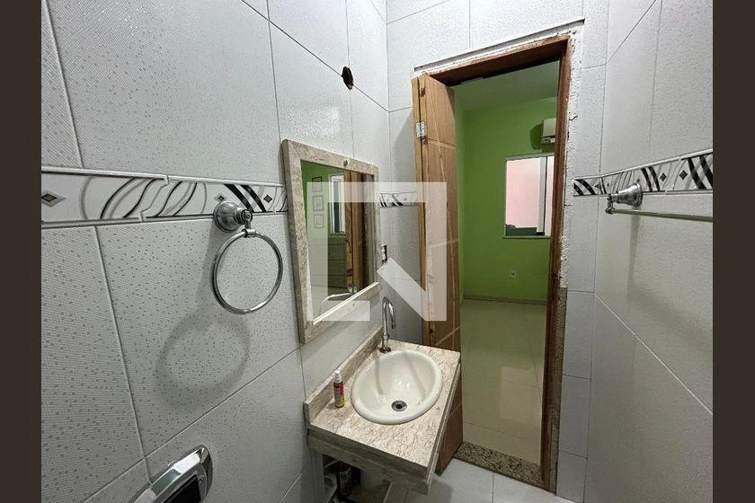 Casa para alugar com varanda e 2 suítes, 120 m² — photo 36