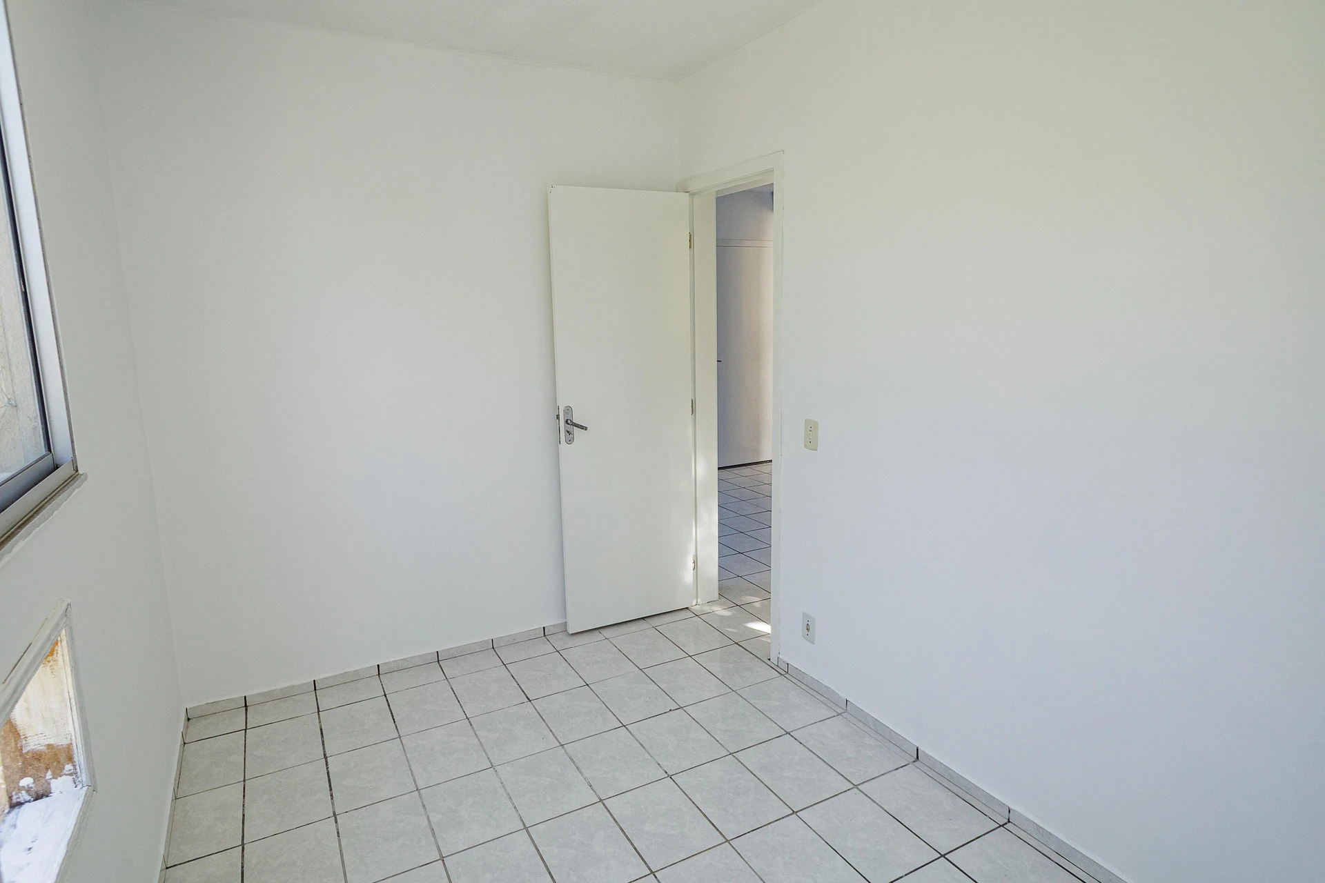 2-bedroom furnished apartment with 1 parking space — photo 6