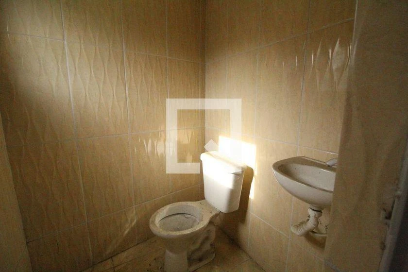 155 m² rental with 2 bedrooms and private garden — photo 35