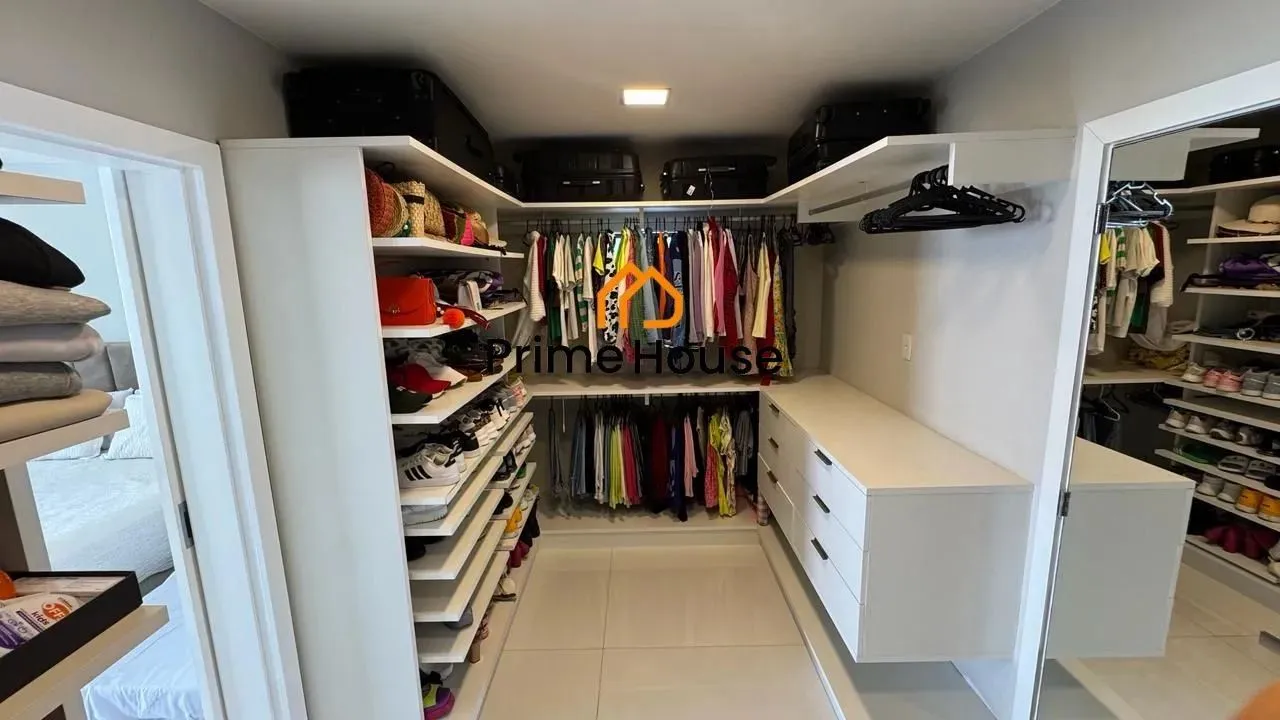 Furnished house with 4 bedrooms and 5 bathrooms — photo 5