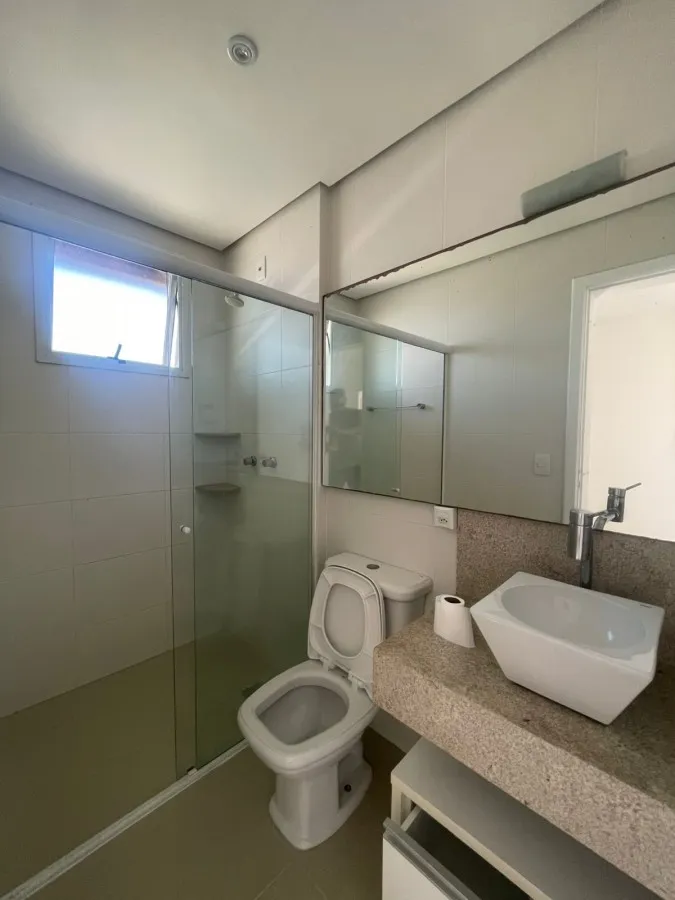 2-bedroom apartment, 1 with its own bathroom, 140 m² — photo 10