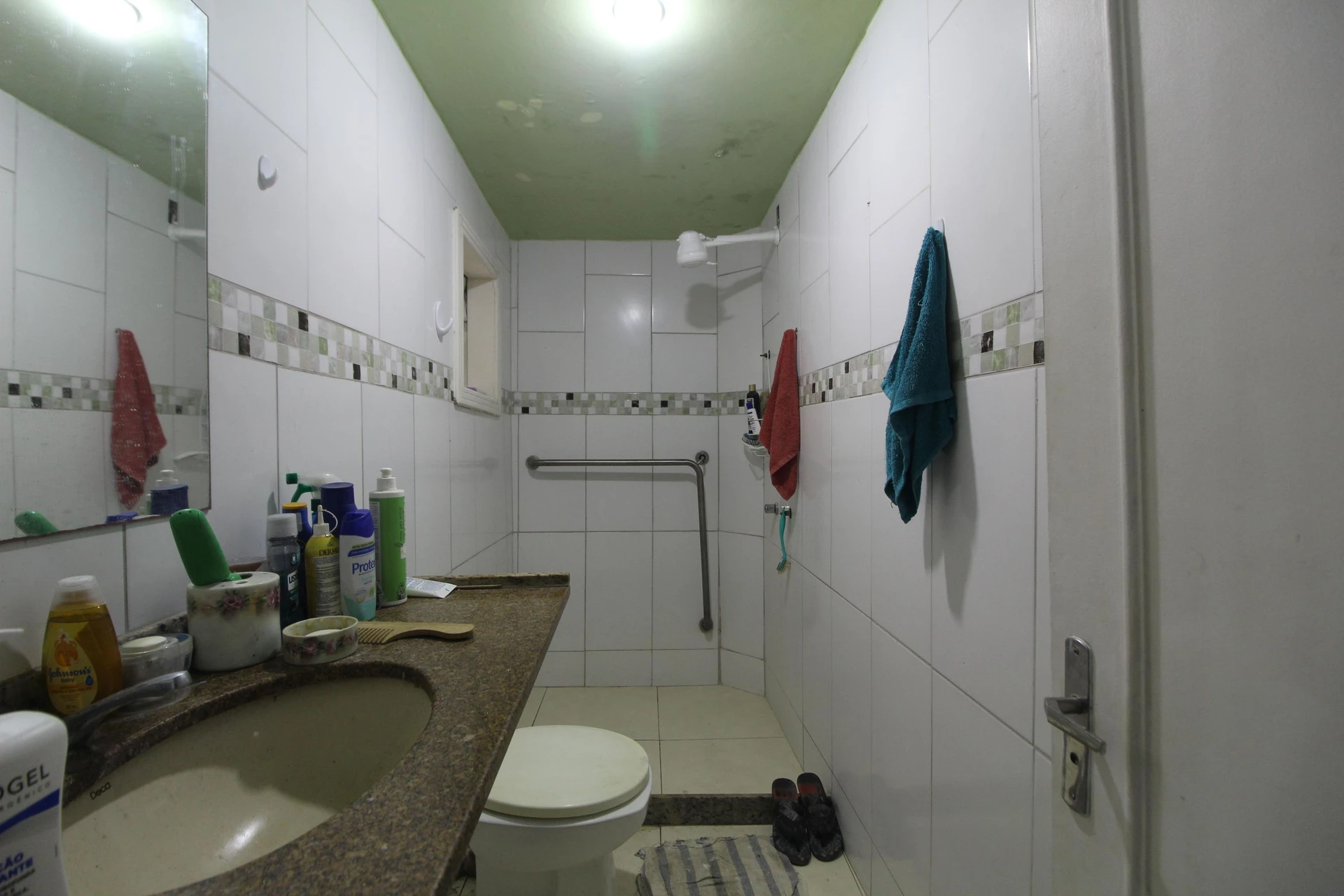 Furnished house with 4 bedrooms and private garden — photo 37