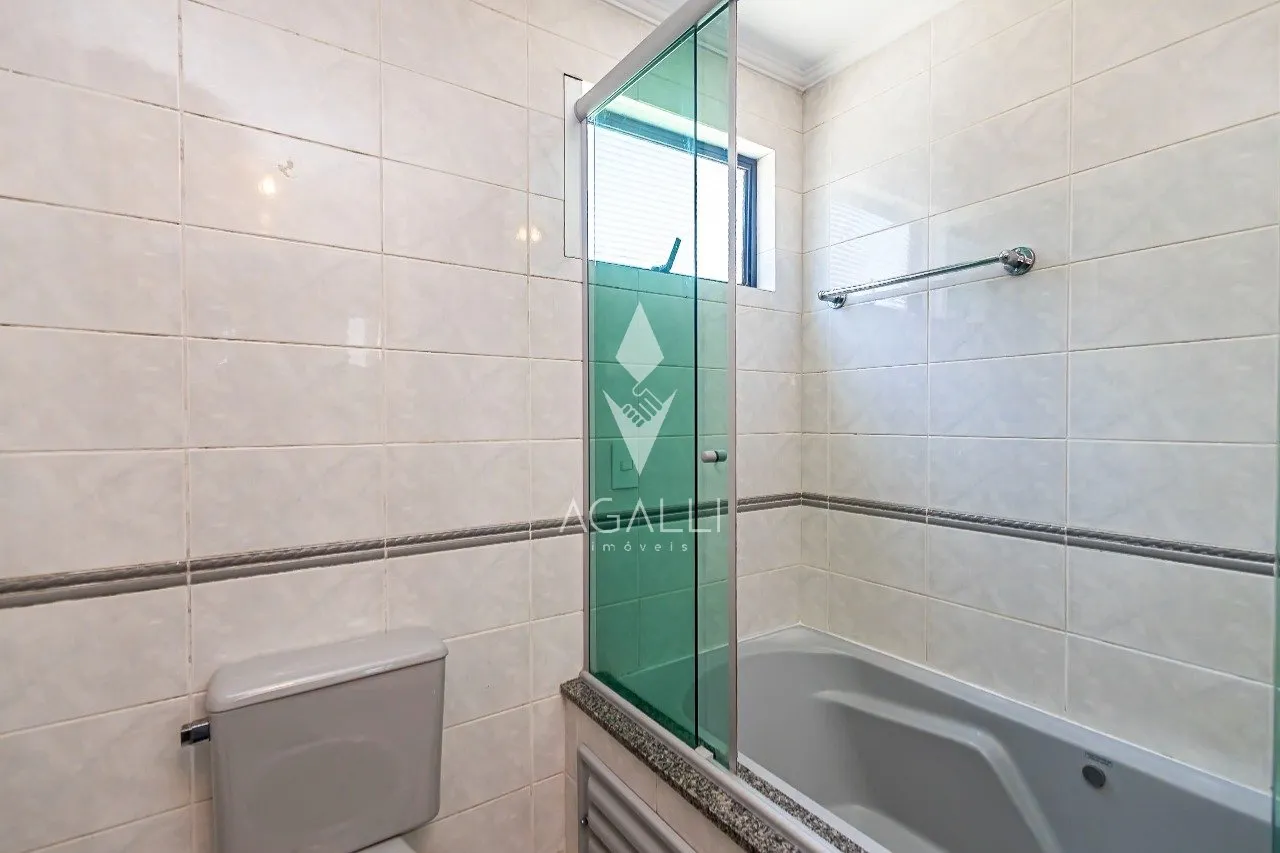 Apartment, 112 m², with a glass-enclosed balcony — photo 47