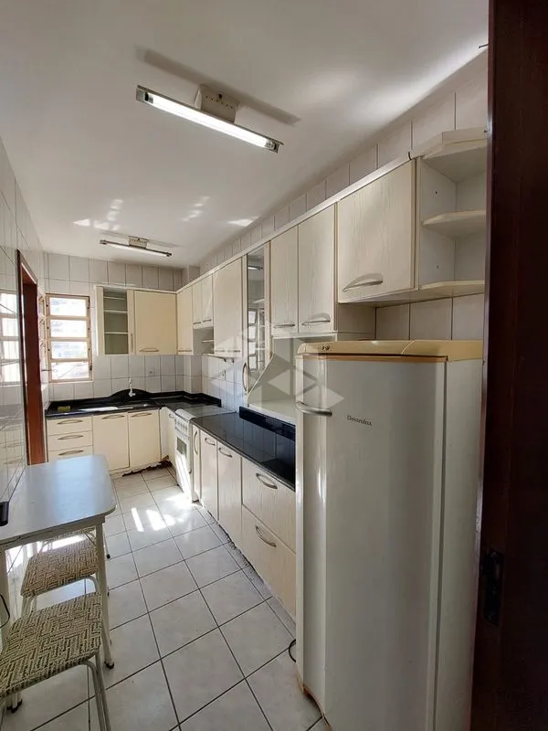 Departamento de 80 m² con lavadora y espacio de home office — photo 2