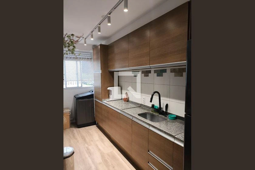 Furnished 48 m² apartment with 2 bedrooms and home office — photo 2
