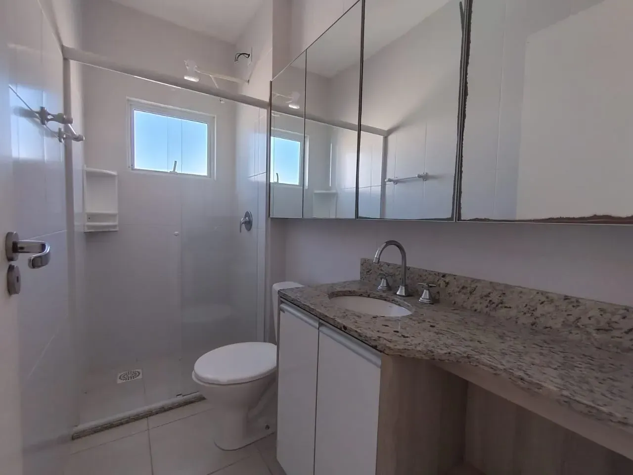 2-bedroom apartment with a washing machine in Florianópolis — photo 21