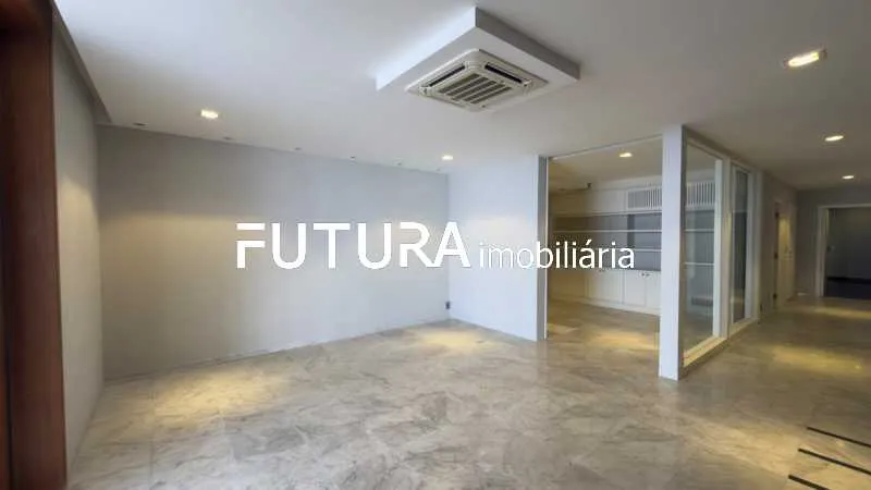Apartment, 465 m², with floor-to-ceiling windows — photo 12