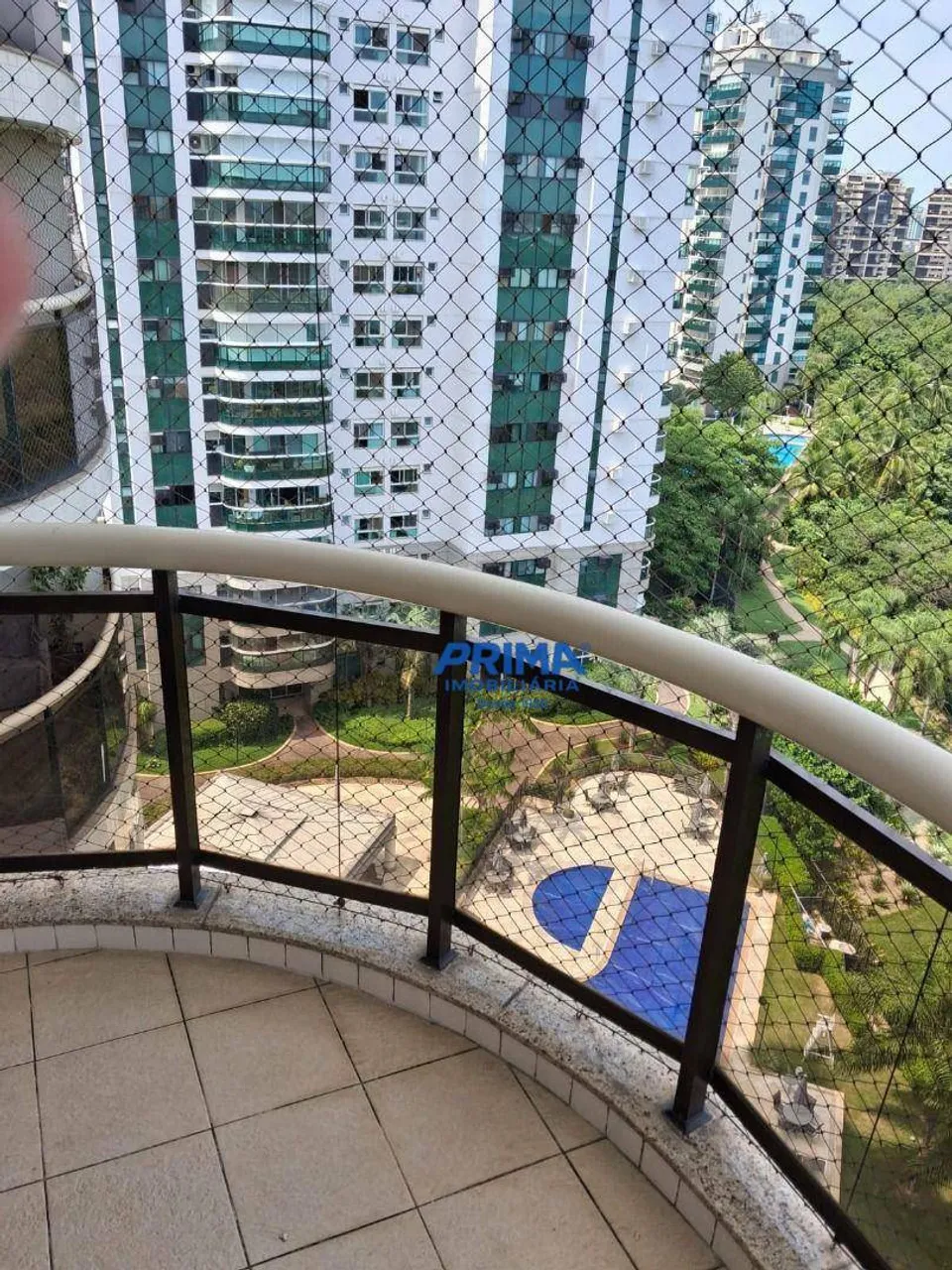 4-bedroom apartment with 4 bathrooms and 180 m² — photo 17